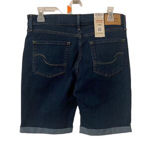 Levi’s Bermuda Shorts  